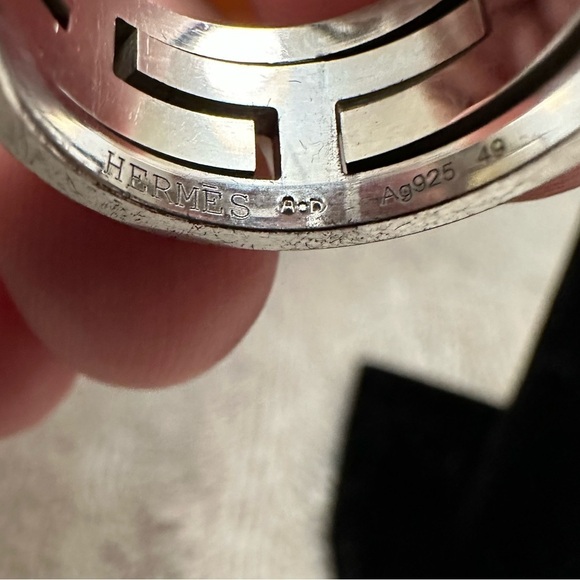 Hermes Enamel Arcane Moveable H Ring Size 5 - Picture 8 of 10